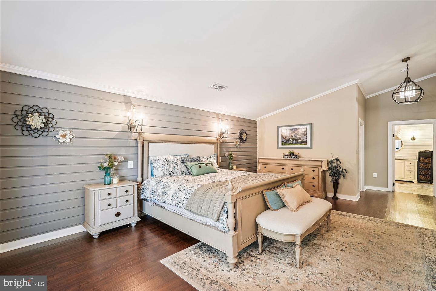 20857 ASHBURN RD, ASHBURN, Virginia 20147, 4 Bedrooms Bedrooms, ,3 BathroomsBathrooms,Residential,For sale,20857 ASHBURN RD,VALO2104486 MLS # VALO2104486