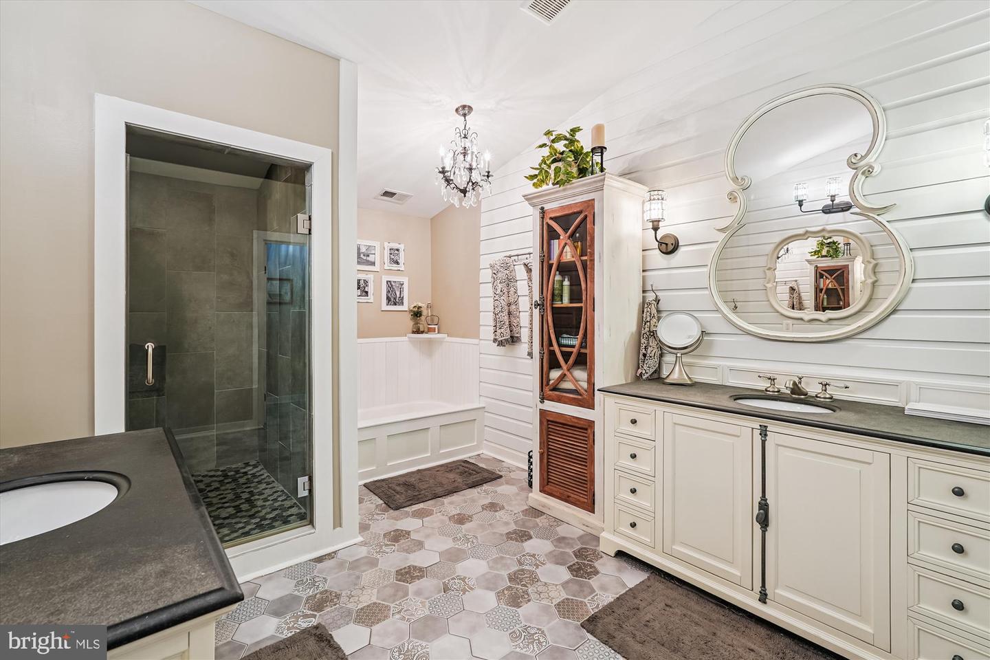 20857 ASHBURN RD, ASHBURN, Virginia 20147, 4 Bedrooms Bedrooms, ,3 BathroomsBathrooms,Residential,For sale,20857 ASHBURN RD,VALO2104486 MLS # VALO2104486