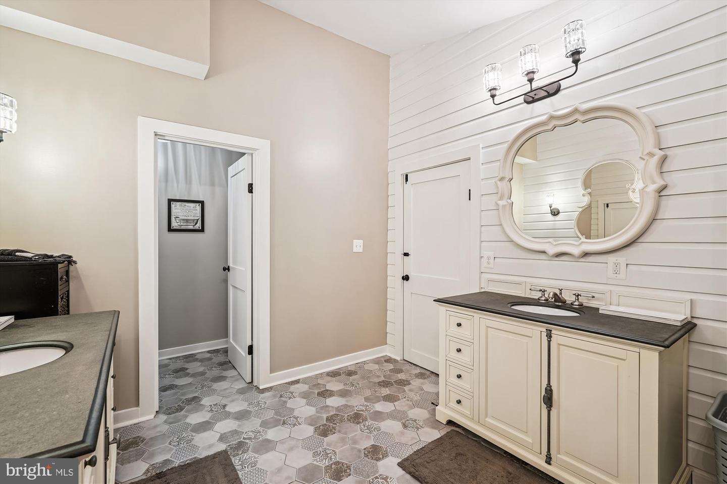 20857 ASHBURN RD, ASHBURN, Virginia 20147, 4 Bedrooms Bedrooms, ,3 BathroomsBathrooms,Residential,For sale,20857 ASHBURN RD,VALO2104486 MLS # VALO2104486