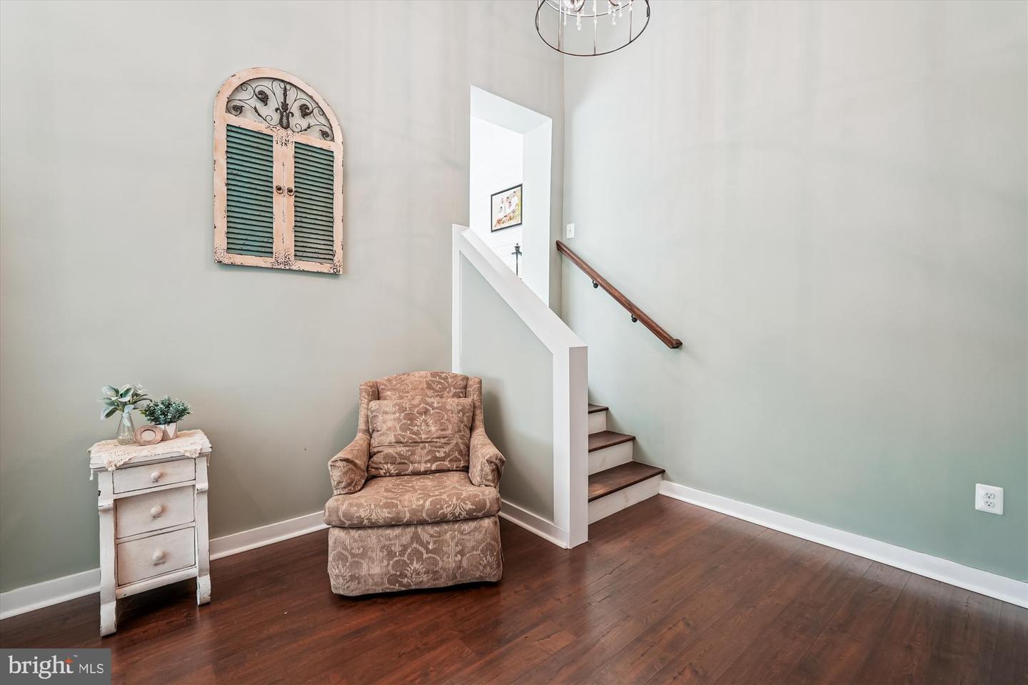 20857 ASHBURN RD, ASHBURN, Virginia 20147, 4 Bedrooms Bedrooms, ,3 BathroomsBathrooms,Residential,For sale,20857 ASHBURN RD,VALO2104486 MLS # VALO2104486