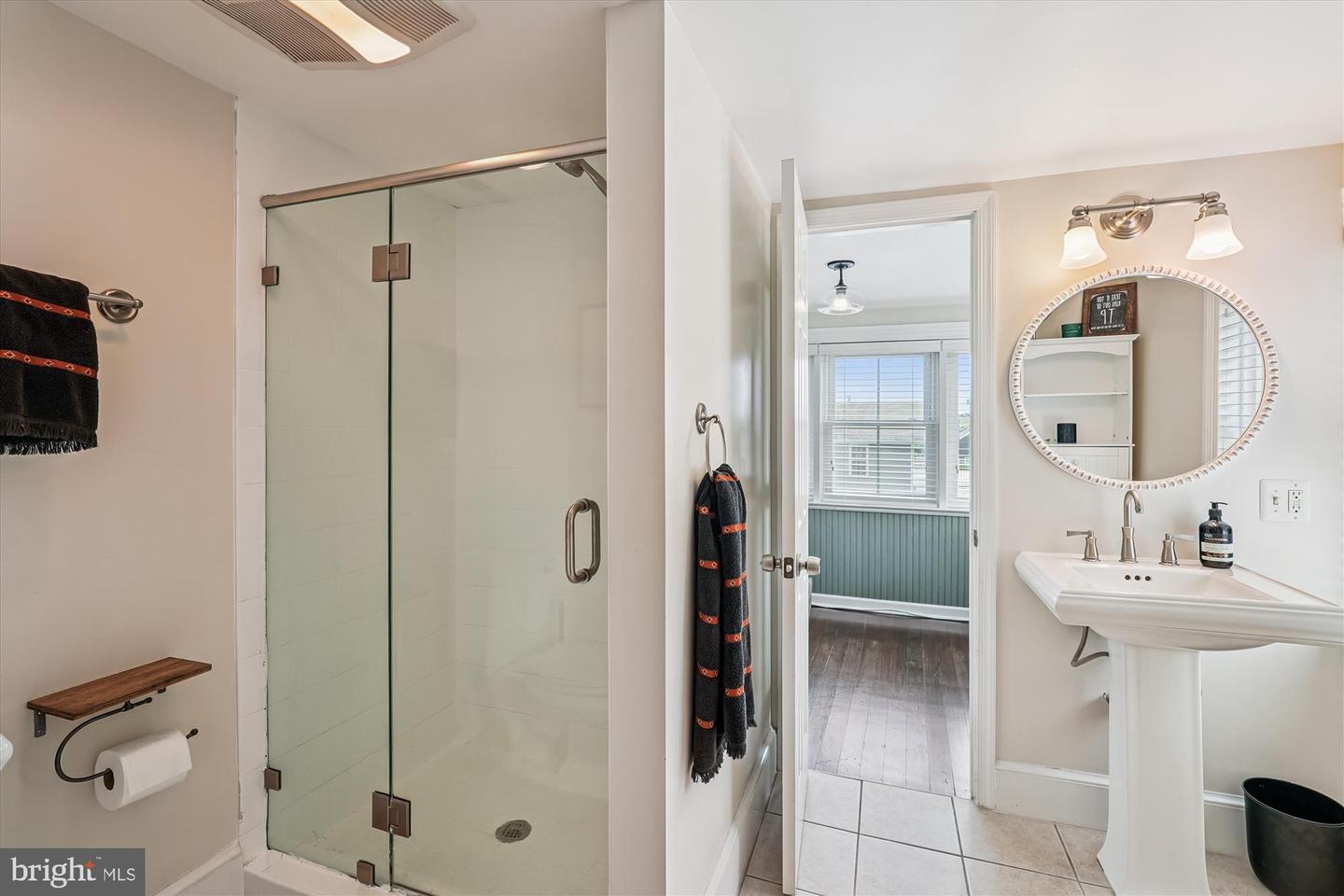 20857 ASHBURN RD, ASHBURN, Virginia 20147, 4 Bedrooms Bedrooms, ,3 BathroomsBathrooms,Residential,For sale,20857 ASHBURN RD,VALO2104486 MLS # VALO2104486