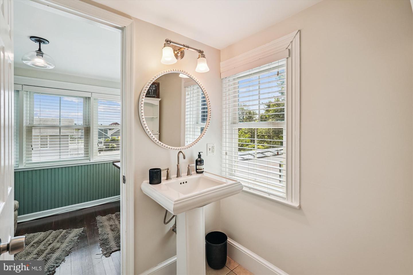 20857 ASHBURN RD, ASHBURN, Virginia 20147, 4 Bedrooms Bedrooms, ,3 BathroomsBathrooms,Residential,For sale,20857 ASHBURN RD,VALO2104486 MLS # VALO2104486