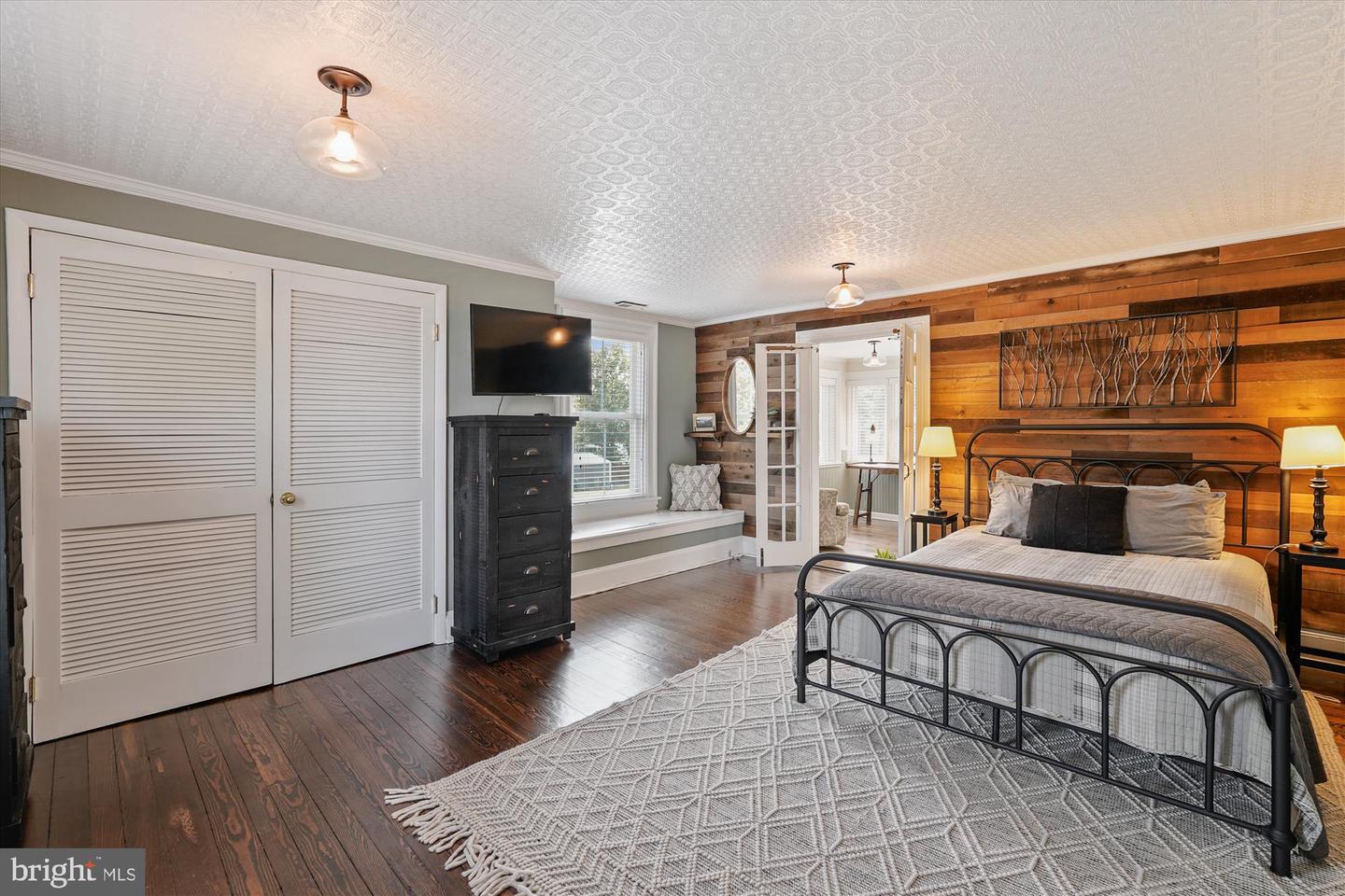 20857 ASHBURN RD, ASHBURN, Virginia 20147, 4 Bedrooms Bedrooms, ,3 BathroomsBathrooms,Residential,For sale,20857 ASHBURN RD,VALO2104486 MLS # VALO2104486