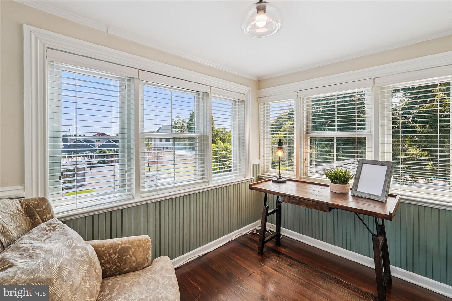 20857 ASHBURN RD, ASHBURN, Virginia 20147, 4 Bedrooms Bedrooms, ,3 BathroomsBathrooms,Residential,For sale,20857 ASHBURN RD,VALO2104486 MLS # VALO2104486