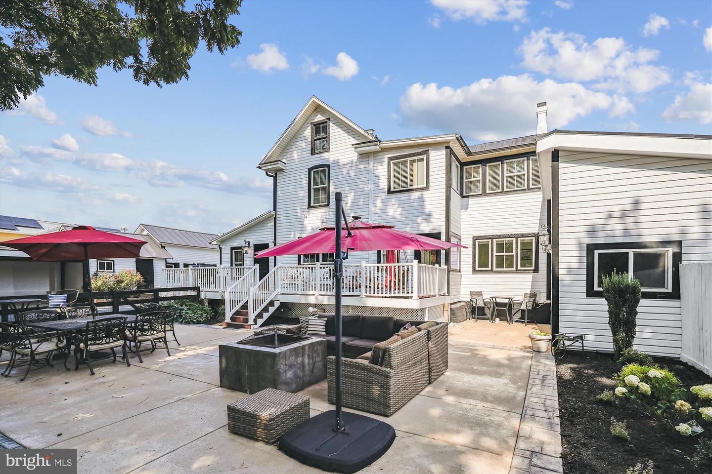 20857 ASHBURN RD, ASHBURN, Virginia 20147, 4 Bedrooms Bedrooms, ,3 BathroomsBathrooms,Residential,For sale,20857 ASHBURN RD,VALO2104486 MLS # VALO2104486