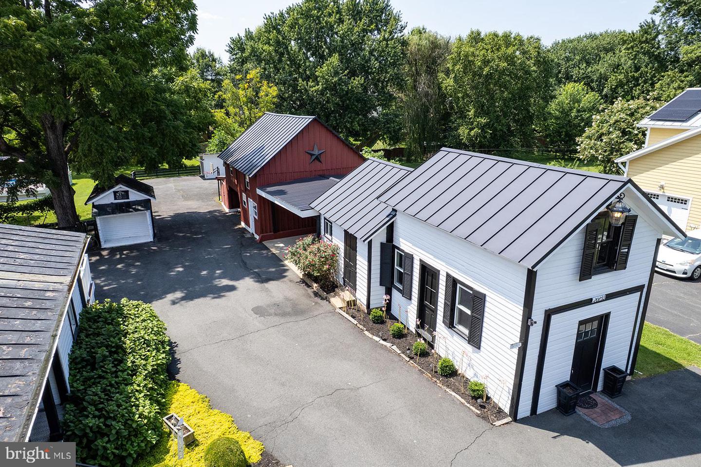 20857 ASHBURN RD, ASHBURN, Virginia 20147, 4 Bedrooms Bedrooms, ,3 BathroomsBathrooms,Residential,For sale,20857 ASHBURN RD,VALO2104486 MLS # VALO2104486