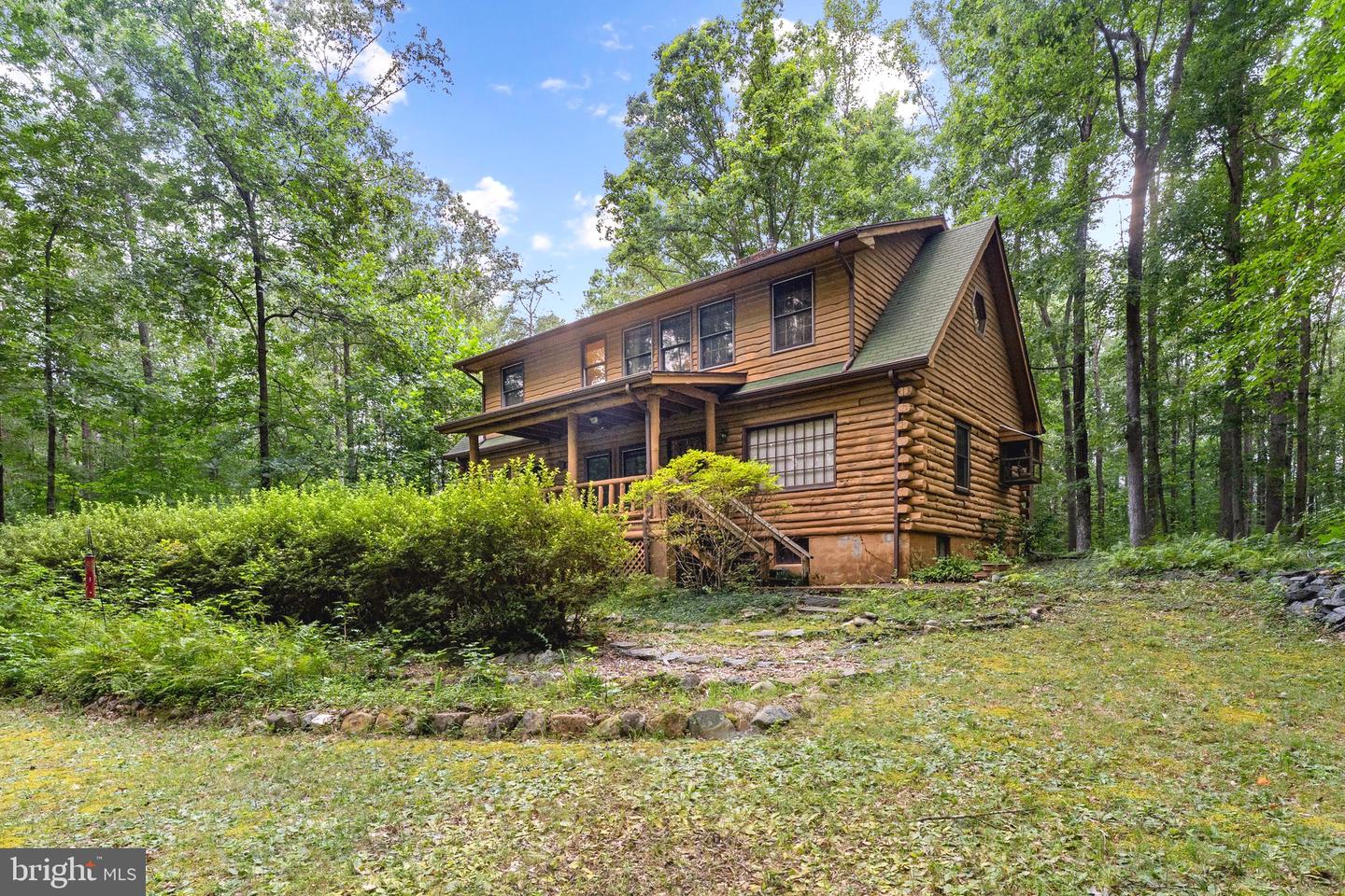 6106 HAMS FORD RD, SPOTSYLVANIA, Virginia 22551, 5 Bedrooms Bedrooms, ,2 BathroomsBathrooms,Residential,For sale,6106 HAMS FORD RD,VASP2035474 MLS # VASP2035474