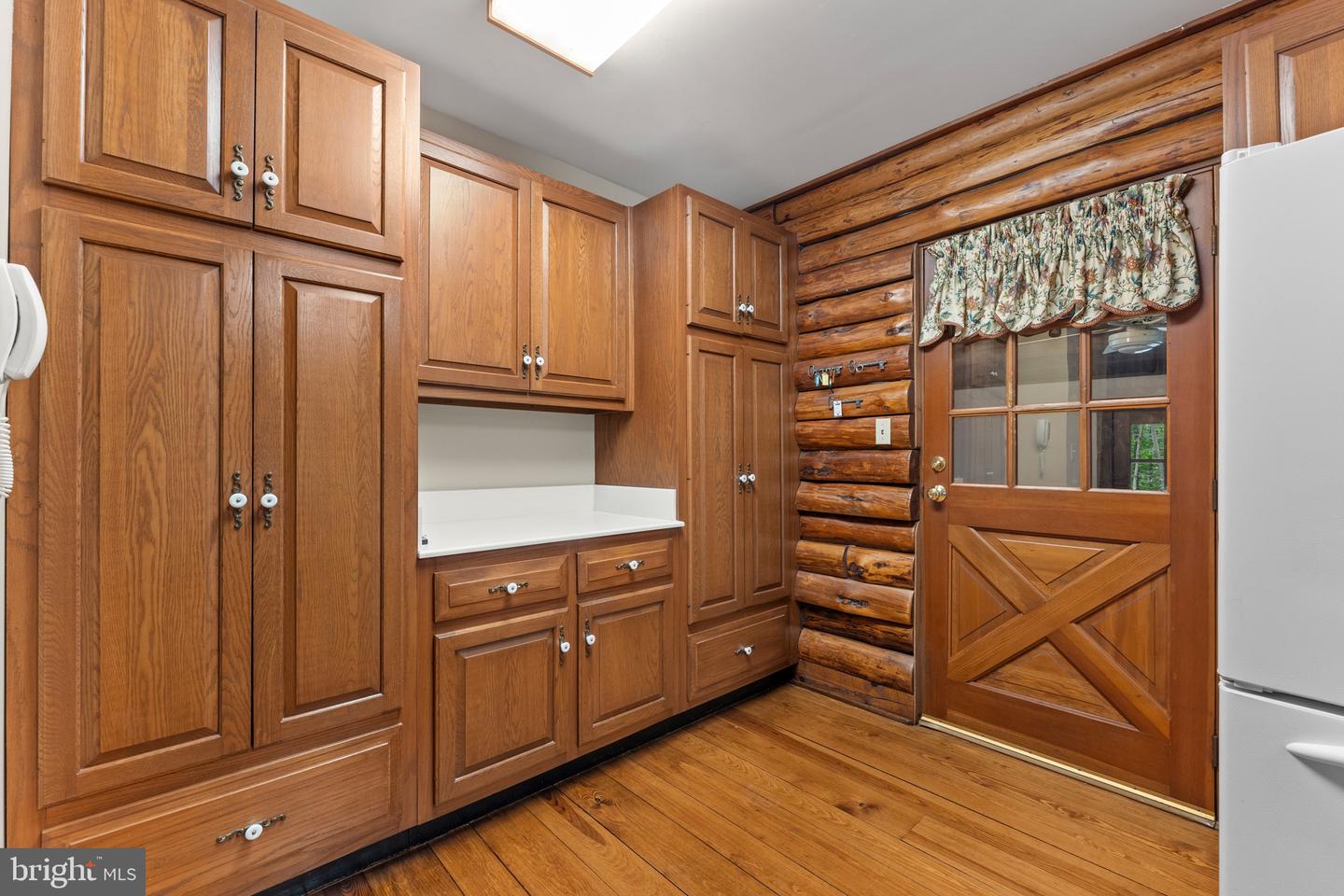 6106 HAMS FORD RD, SPOTSYLVANIA, Virginia 22551, 5 Bedrooms Bedrooms, ,2 BathroomsBathrooms,Residential,For sale,6106 HAMS FORD RD,VASP2035474 MLS # VASP2035474