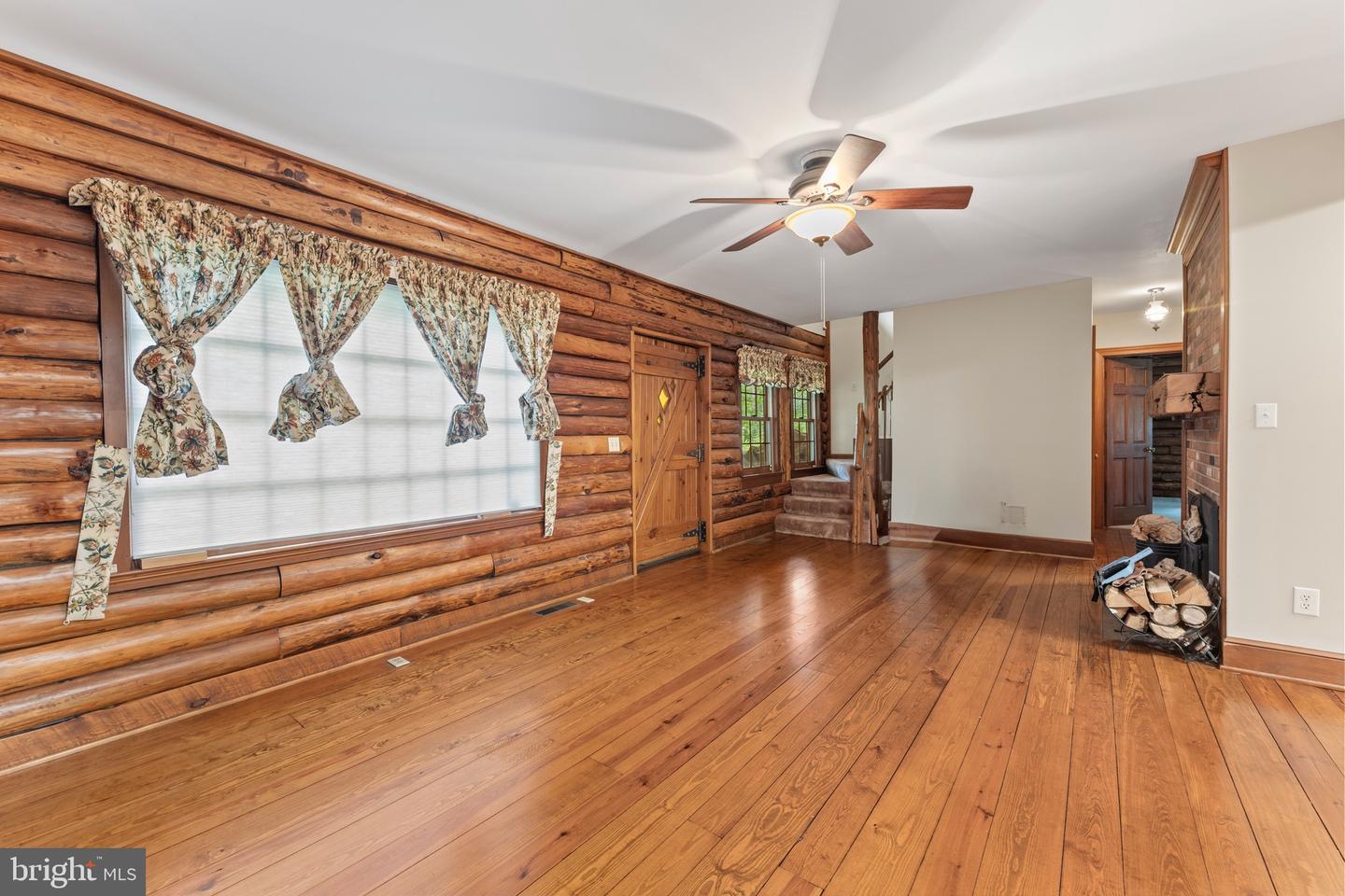 6106 HAMS FORD RD, SPOTSYLVANIA, Virginia 22551, 5 Bedrooms Bedrooms, ,2 BathroomsBathrooms,Residential,For sale,6106 HAMS FORD RD,VASP2035474 MLS # VASP2035474