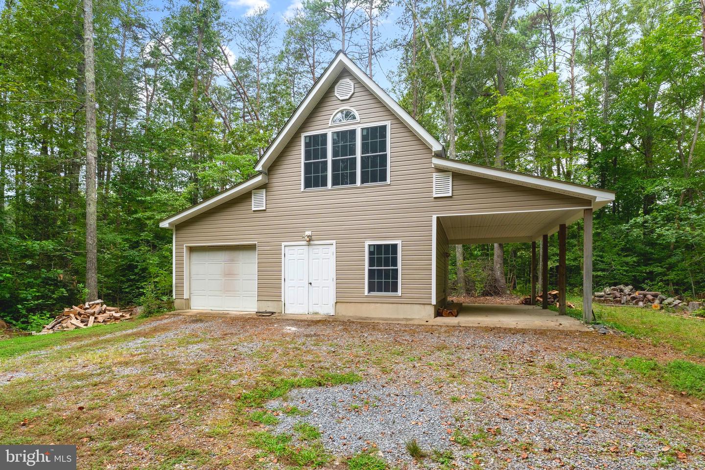 6106 HAMS FORD RD, SPOTSYLVANIA, Virginia 22551, 5 Bedrooms Bedrooms, ,2 BathroomsBathrooms,Residential,For sale,6106 HAMS FORD RD,VASP2035474 MLS # VASP2035474