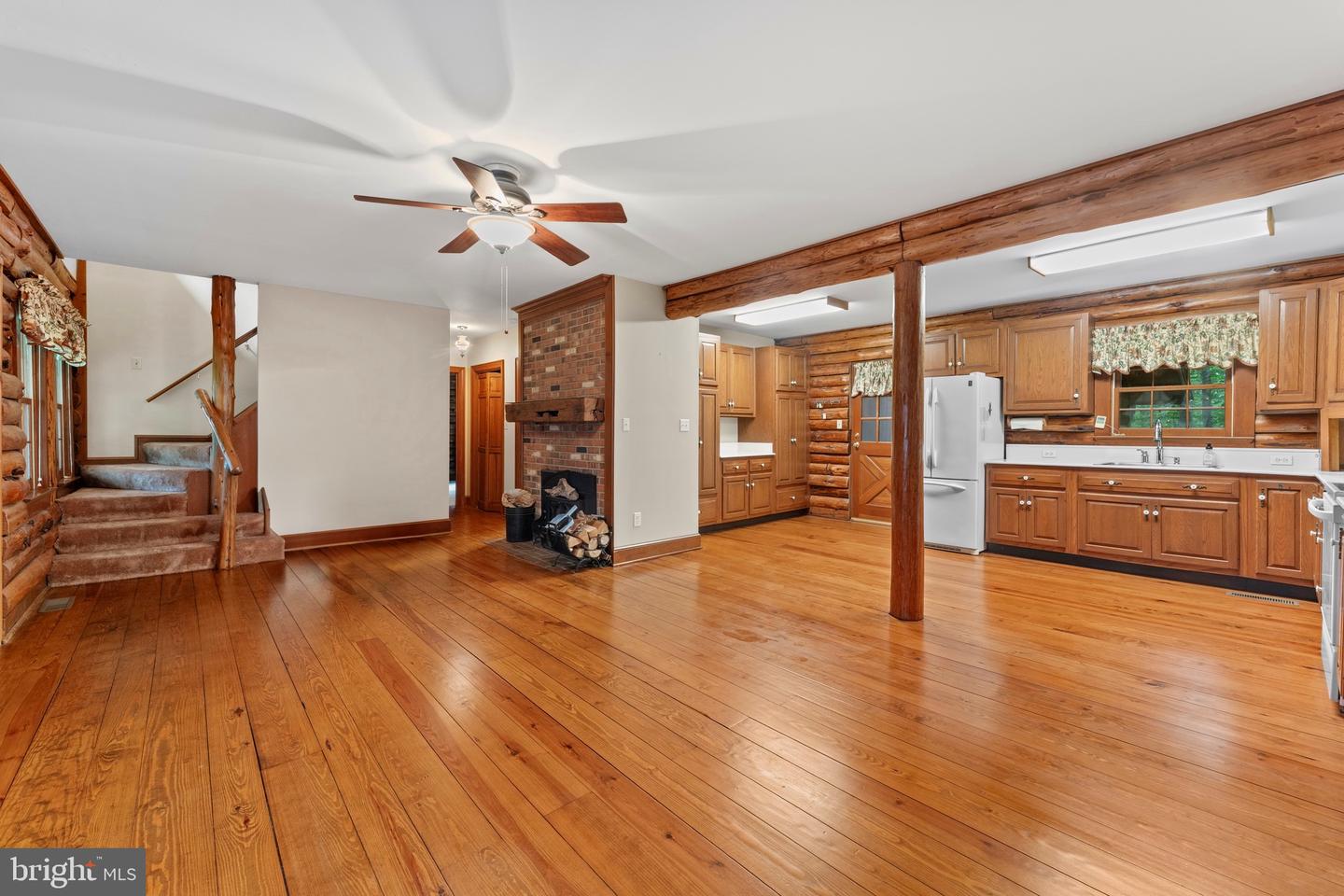 6106 HAMS FORD RD, SPOTSYLVANIA, Virginia 22551, 5 Bedrooms Bedrooms, ,2 BathroomsBathrooms,Residential,For sale,6106 HAMS FORD RD,VASP2035474 MLS # VASP2035474