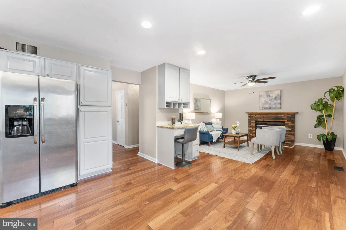 5600 ROCKY RUN DR, CENTREVILLE, Virginia 20120, 3 Bedrooms Bedrooms, ,3 BathroomsBathrooms,Residential,For sale,5600 ROCKY RUN DR,VAFX2261384 MLS # VAFX2261384