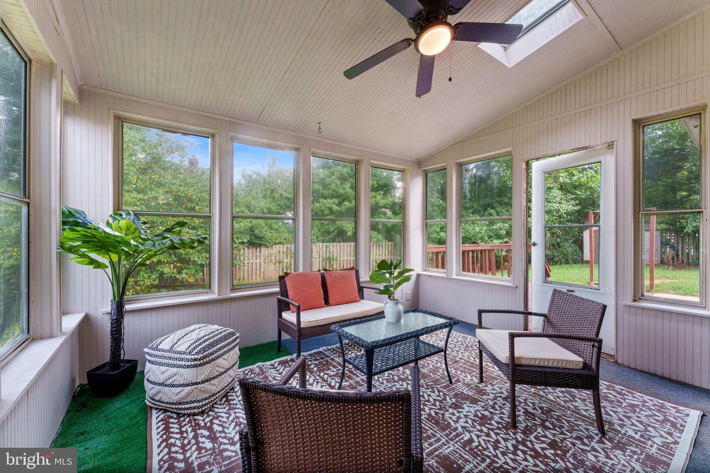 5600 ROCKY RUN DR, CENTREVILLE, Virginia 20120, 3 Bedrooms Bedrooms, ,3 BathroomsBathrooms,Residential,For sale,5600 ROCKY RUN DR,VAFX2261384 MLS # VAFX2261384