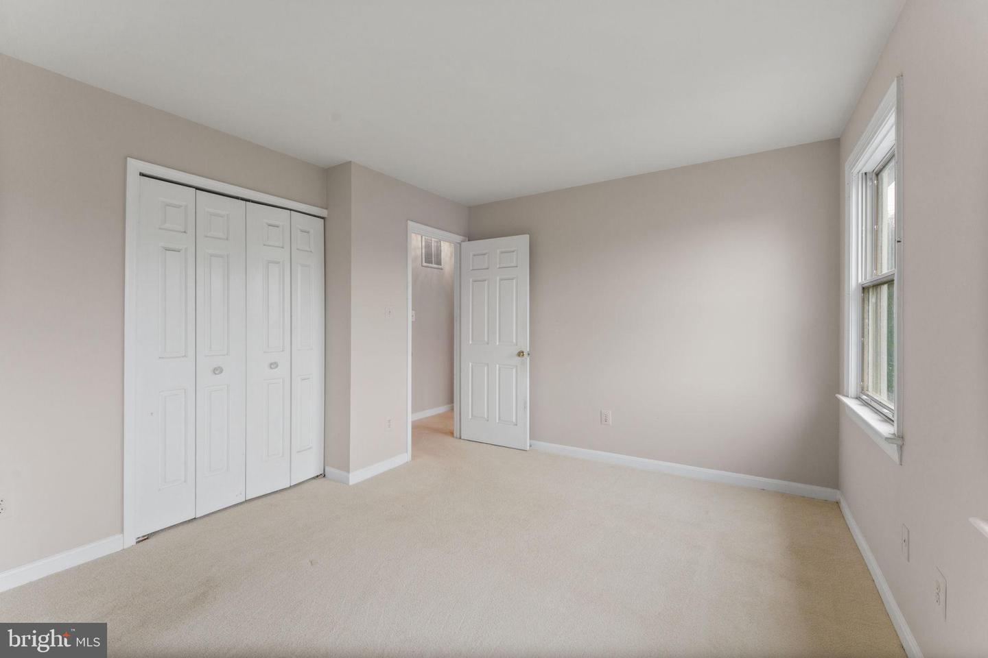 5600 ROCKY RUN DR, CENTREVILLE, Virginia 20120, 3 Bedrooms Bedrooms, ,3 BathroomsBathrooms,Residential,For sale,5600 ROCKY RUN DR,VAFX2261384 MLS # VAFX2261384