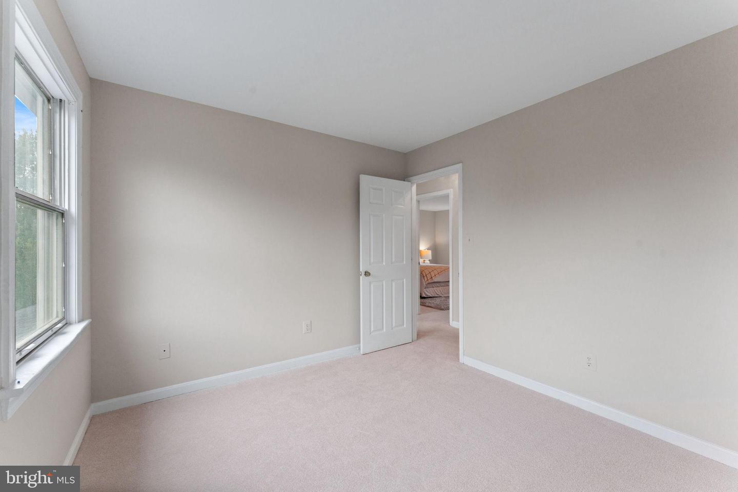5600 ROCKY RUN DR, CENTREVILLE, Virginia 20120, 3 Bedrooms Bedrooms, ,3 BathroomsBathrooms,Residential,For sale,5600 ROCKY RUN DR,VAFX2261384 MLS # VAFX2261384