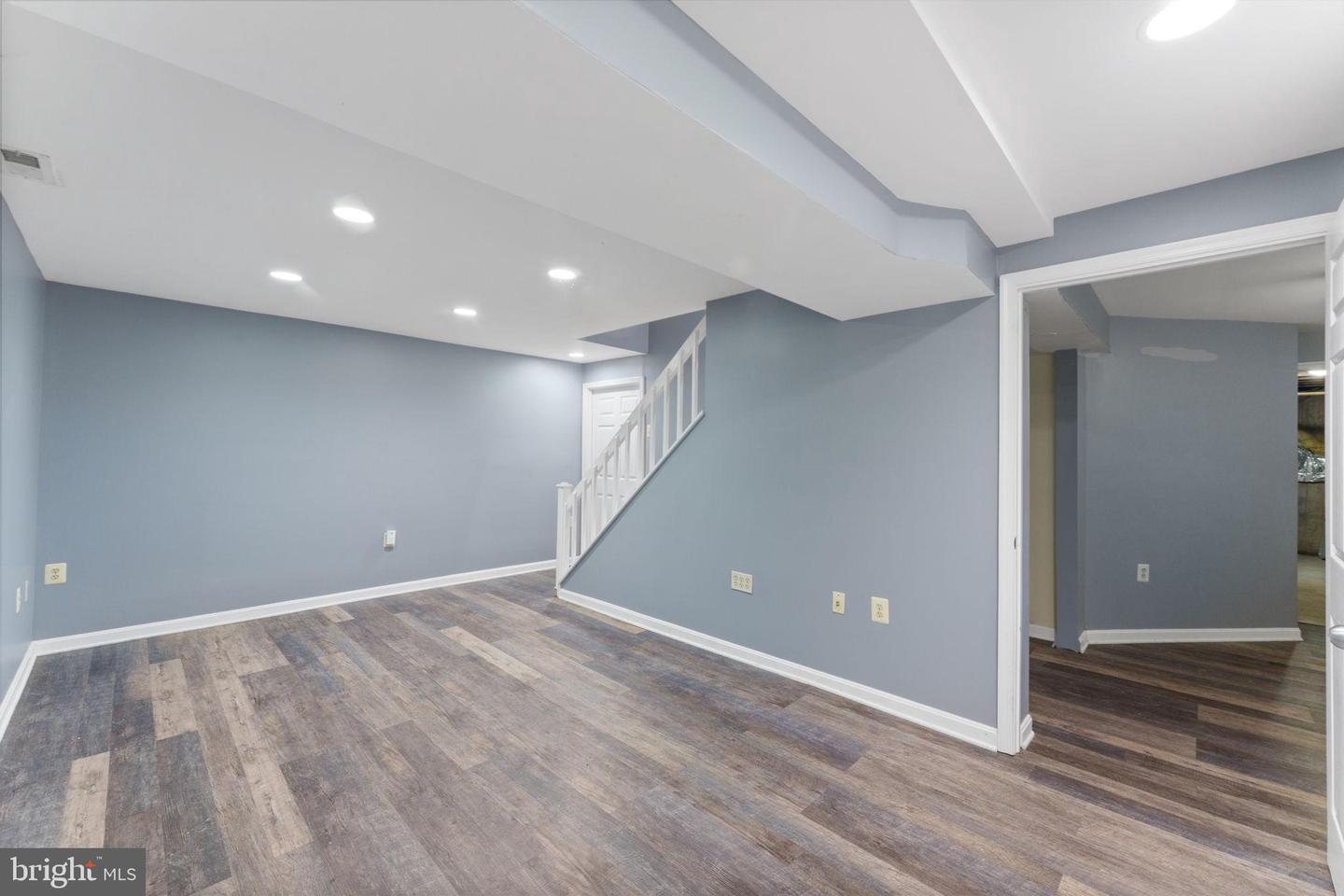 5600 ROCKY RUN DR, CENTREVILLE, Virginia 20120, 3 Bedrooms Bedrooms, ,3 BathroomsBathrooms,Residential,For sale,5600 ROCKY RUN DR,VAFX2261384 MLS # VAFX2261384