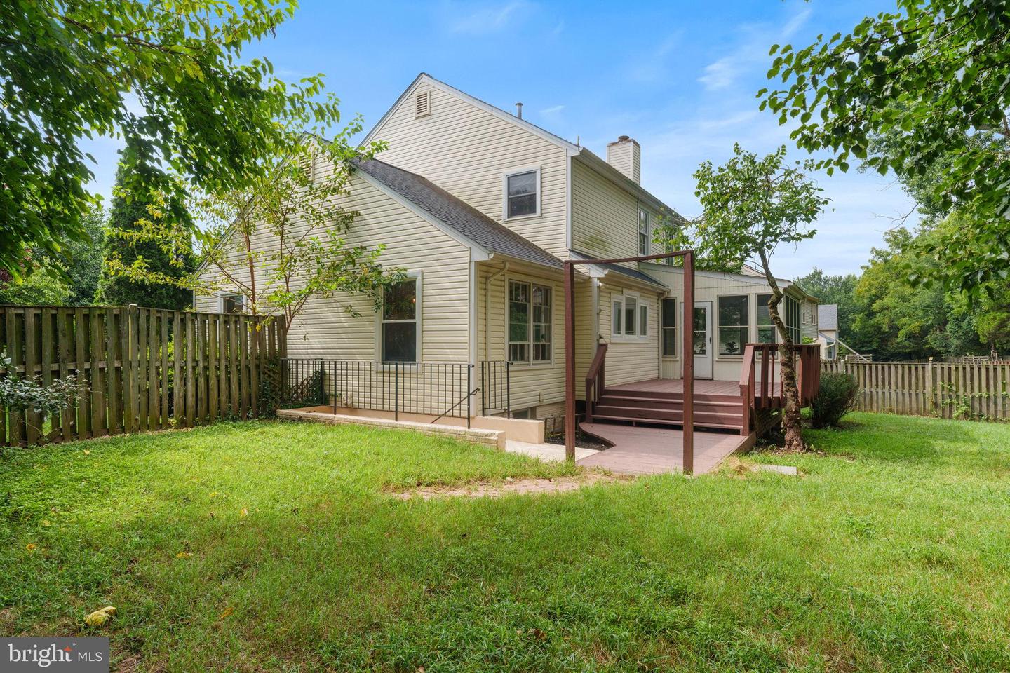 5600 ROCKY RUN DR, CENTREVILLE, Virginia 20120, 3 Bedrooms Bedrooms, ,3 BathroomsBathrooms,Residential,For sale,5600 ROCKY RUN DR,VAFX2261384 MLS # VAFX2261384