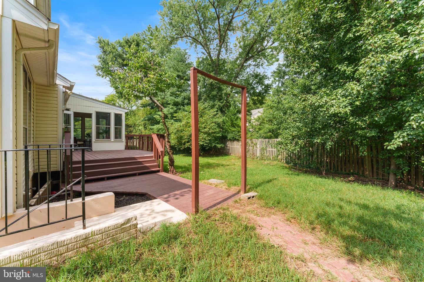 5600 ROCKY RUN DR, CENTREVILLE, Virginia 20120, 3 Bedrooms Bedrooms, ,3 BathroomsBathrooms,Residential,For sale,5600 ROCKY RUN DR,VAFX2261384 MLS # VAFX2261384