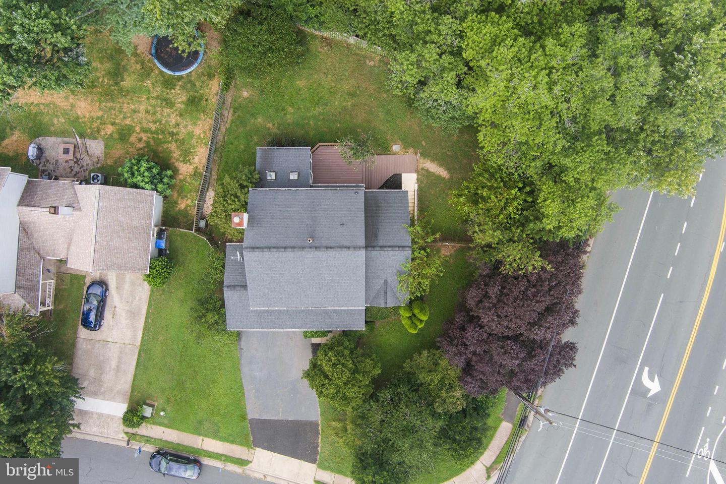 5600 ROCKY RUN DR, CENTREVILLE, Virginia 20120, 3 Bedrooms Bedrooms, ,3 BathroomsBathrooms,Residential,For sale,5600 ROCKY RUN DR,VAFX2261384 MLS # VAFX2261384
