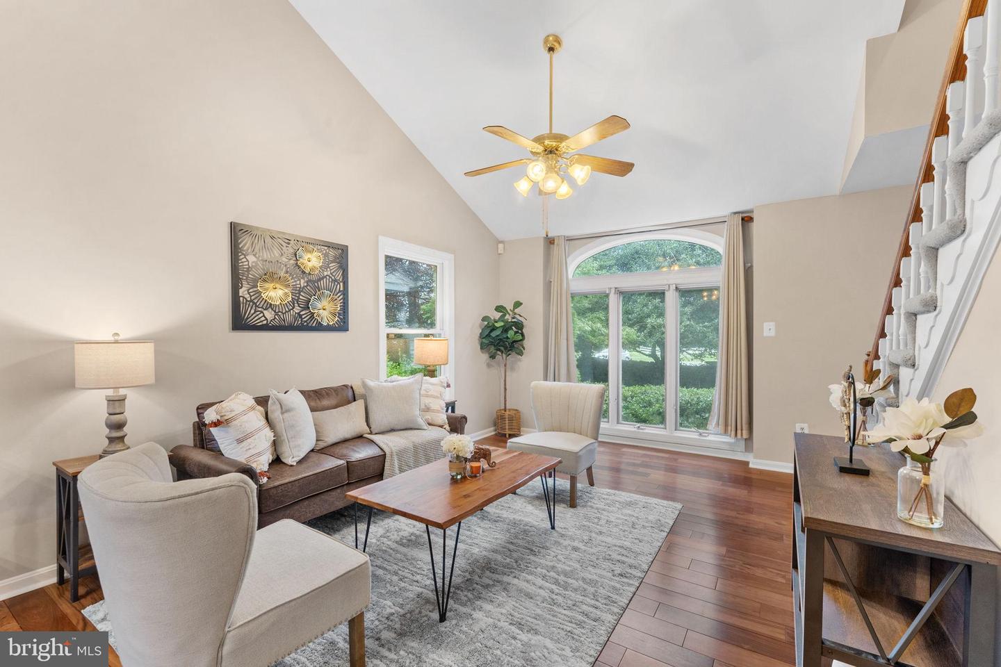 5600 ROCKY RUN DR, CENTREVILLE, Virginia 20120, 3 Bedrooms Bedrooms, ,3 BathroomsBathrooms,Residential,For sale,5600 ROCKY RUN DR,VAFX2261384 MLS # VAFX2261384