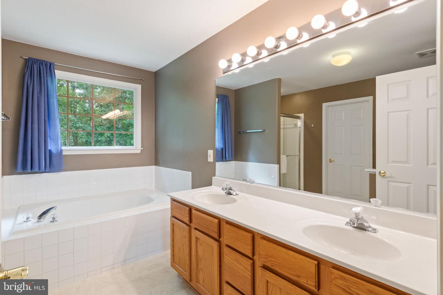 6712 CASTLETON DR, FREDERICKSBURG, Virginia 22407, 5 Bedrooms Bedrooms, ,3 BathroomsBathrooms,Residential,For sale,6712 CASTLETON DR,VASP2035498 MLS # VASP2035498
