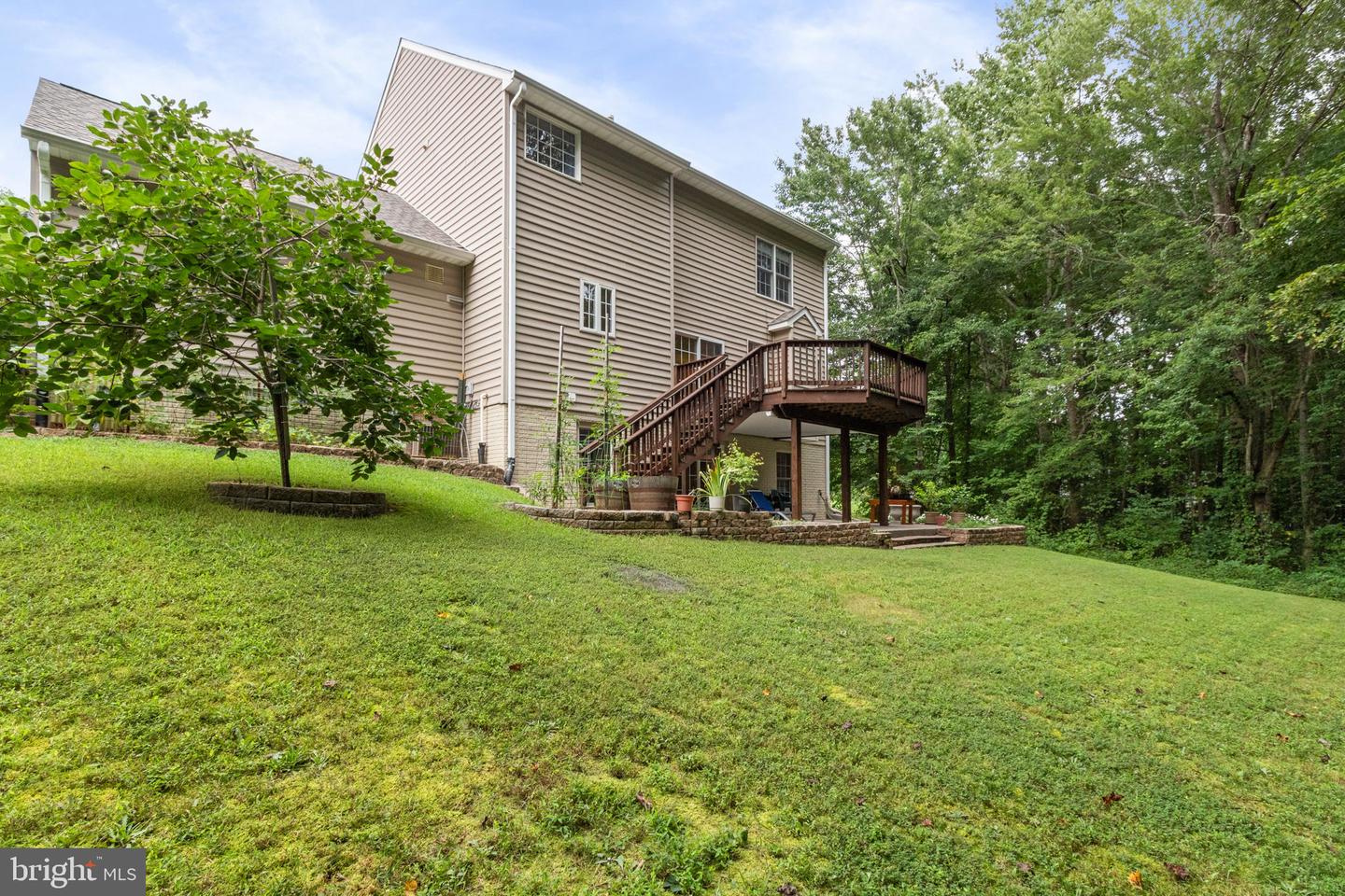 6712 CASTLETON DR, FREDERICKSBURG, Virginia 22407, 5 Bedrooms Bedrooms, ,3 BathroomsBathrooms,Residential,For sale,6712 CASTLETON DR,VASP2035498 MLS # VASP2035498