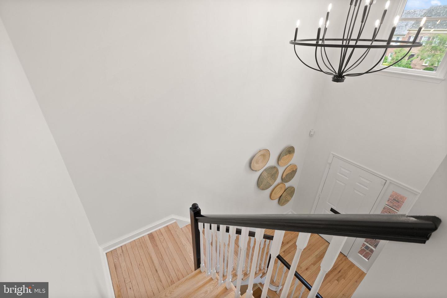6655 MADISON MCLEAN DR, MCLEAN, Virginia 22101, 2 Bedrooms Bedrooms, ,3 BathroomsBathrooms,Residential,For sale,6655 MADISON MCLEAN DR,VAFX2261540 MLS # VAFX2261540