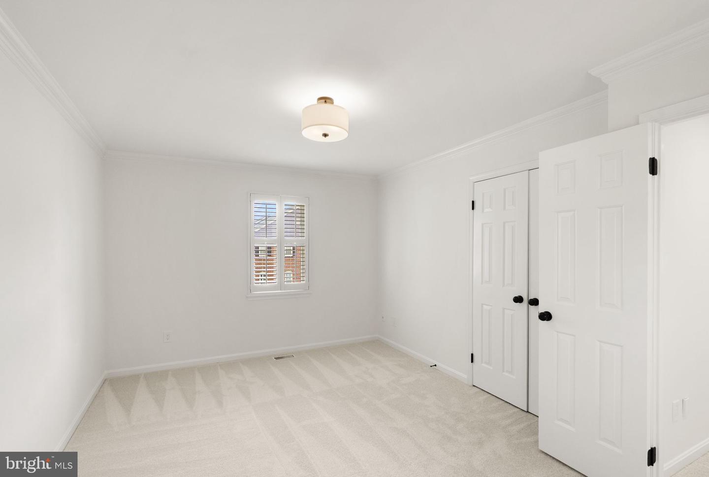 6655 MADISON MCLEAN DR, MCLEAN, Virginia 22101, 2 Bedrooms Bedrooms, ,3 BathroomsBathrooms,Residential,For sale,6655 MADISON MCLEAN DR,VAFX2261540 MLS # VAFX2261540
