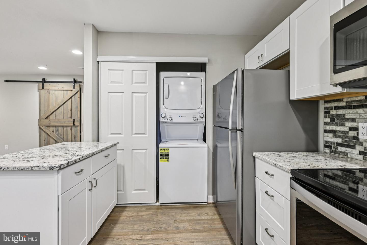 2852 CHABLIS CIR #14A, WOODBRIDGE, Virginia 22192, 2 Bedrooms Bedrooms, ,1 BathroomBathrooms,Residential,For sale,2852 CHABLIS CIR #14A,VAPW2101782 MLS # VAPW2101782