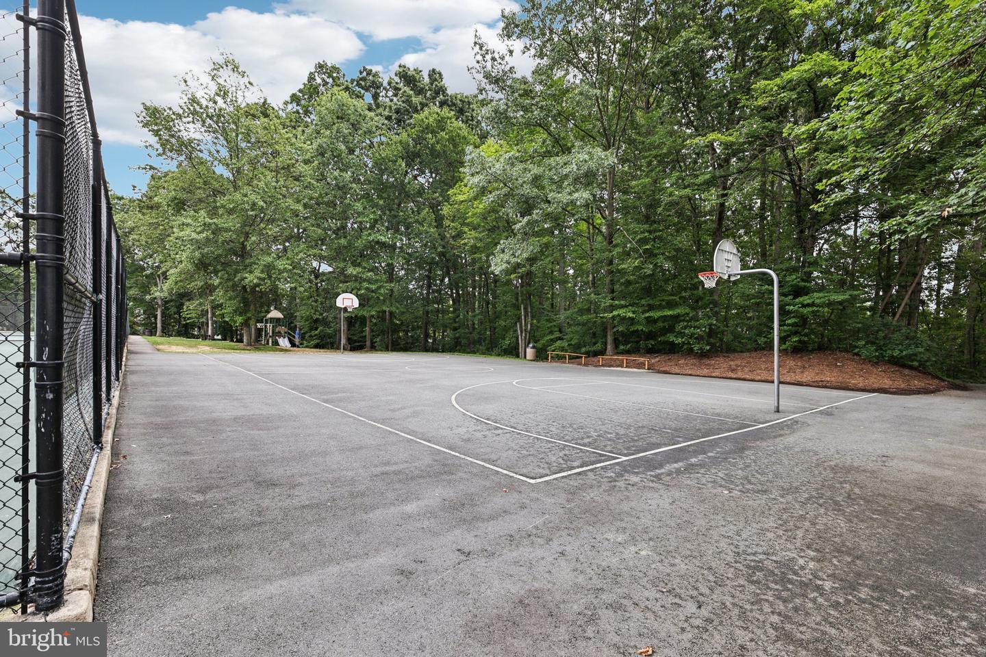 2852 CHABLIS CIR #14A, WOODBRIDGE, Virginia 22192, 2 Bedrooms Bedrooms, ,1 BathroomBathrooms,Residential,For sale,2852 CHABLIS CIR #14A,VAPW2101782 MLS # VAPW2101782