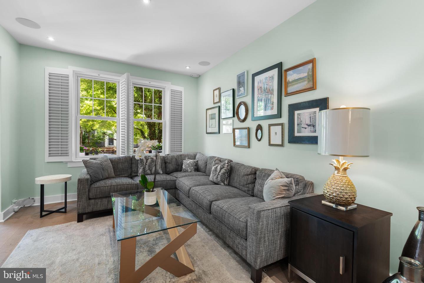 2036 37TH ST NW, WASHINGTON, District Of Columbia 20007, 4 Bedrooms Bedrooms, ,2 BathroomsBathrooms,Residential,For sale,2036 37TH ST NW,DCDC2215444 MLS # DCDC2215444