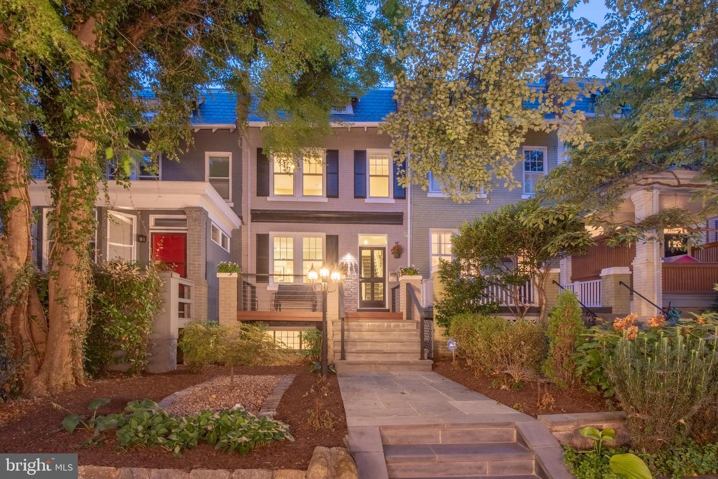 2036 37TH ST NW, WASHINGTON, District Of Columbia 20007, 4 Bedrooms Bedrooms, ,2 BathroomsBathrooms,Residential,For sale,2036 37TH ST NW,DCDC2215444 MLS # DCDC2215444