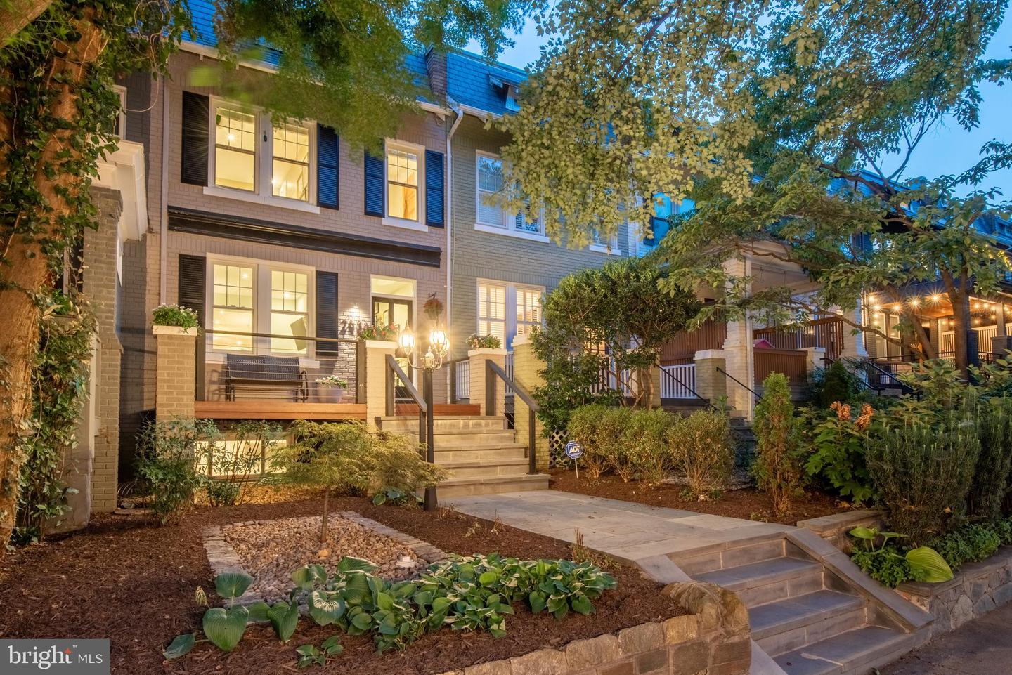 2036 37TH ST NW, WASHINGTON, District Of Columbia 20007, 4 Bedrooms Bedrooms, ,2 BathroomsBathrooms,Residential,For sale,2036 37TH ST NW,DCDC2215444 MLS # DCDC2215444