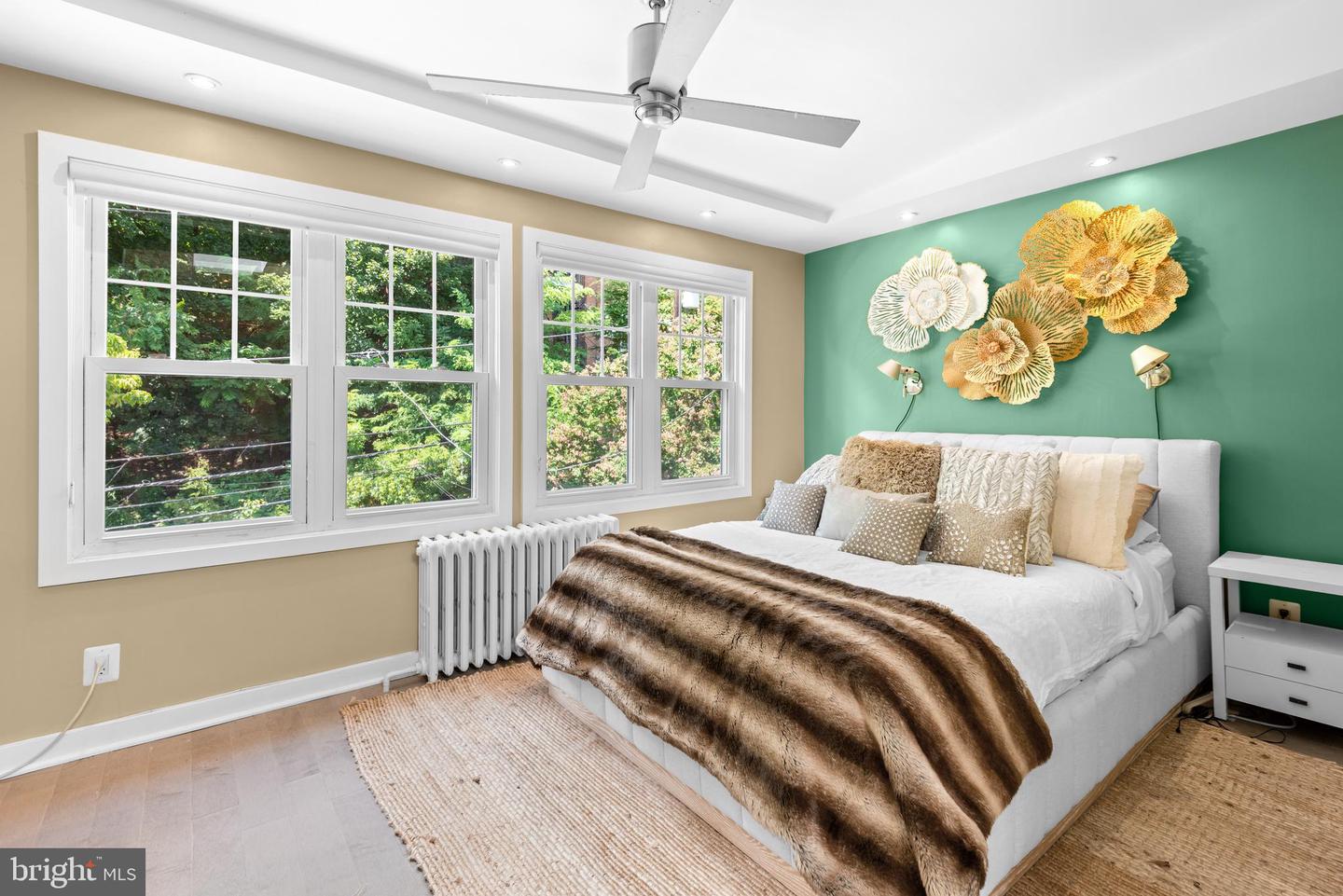 2036 37TH ST NW, WASHINGTON, District Of Columbia 20007, 4 Bedrooms Bedrooms, ,2 BathroomsBathrooms,Residential,For sale,2036 37TH ST NW,DCDC2215444 MLS # DCDC2215444