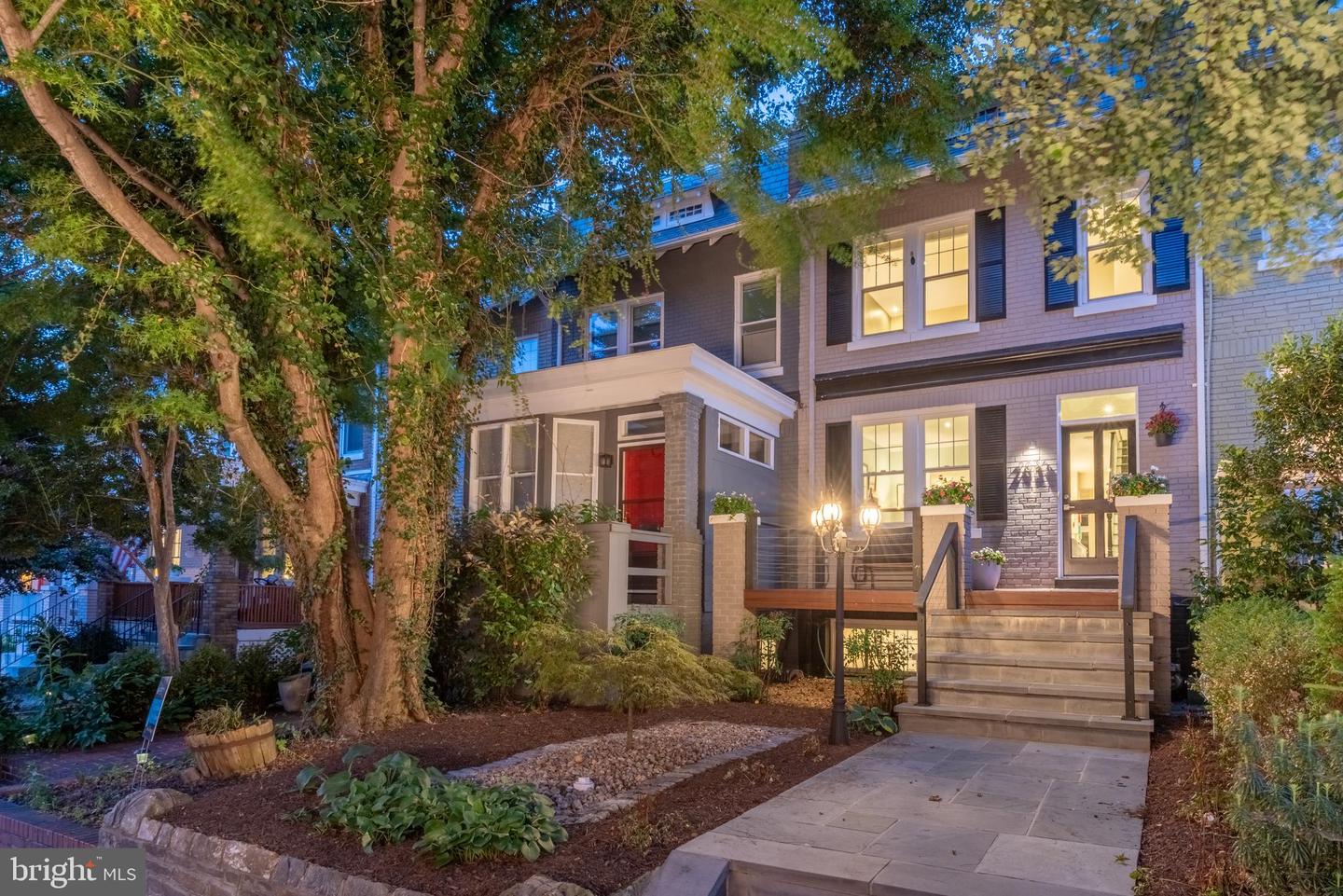 2036 37TH ST NW, WASHINGTON, District Of Columbia 20007, 4 Bedrooms Bedrooms, ,2 BathroomsBathrooms,Residential,For sale,2036 37TH ST NW,DCDC2215444 MLS # DCDC2215444