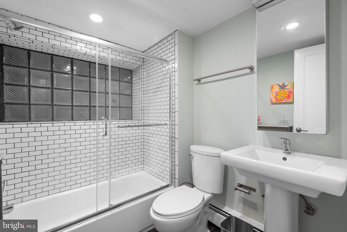 2036 37TH ST NW, WASHINGTON, District Of Columbia 20007, 4 Bedrooms Bedrooms, ,2 BathroomsBathrooms,Residential,For sale,2036 37TH ST NW,DCDC2215444 MLS # DCDC2215444