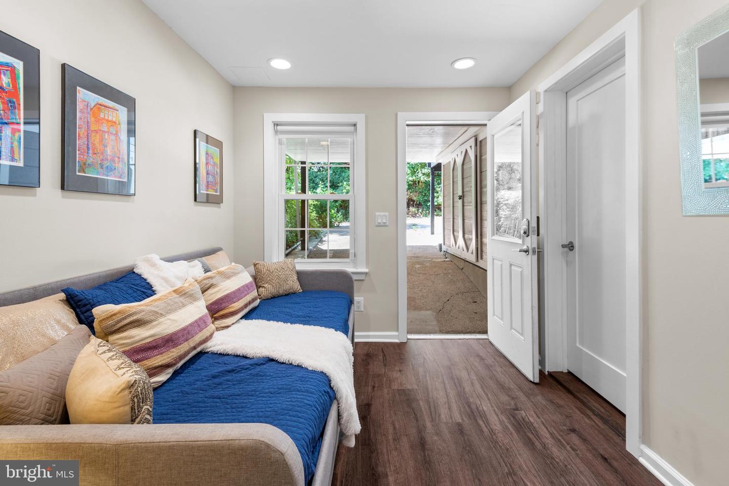 2036 37TH ST NW, WASHINGTON, District Of Columbia 20007, 4 Bedrooms Bedrooms, ,2 BathroomsBathrooms,Residential,For sale,2036 37TH ST NW,DCDC2215444 MLS # DCDC2215444