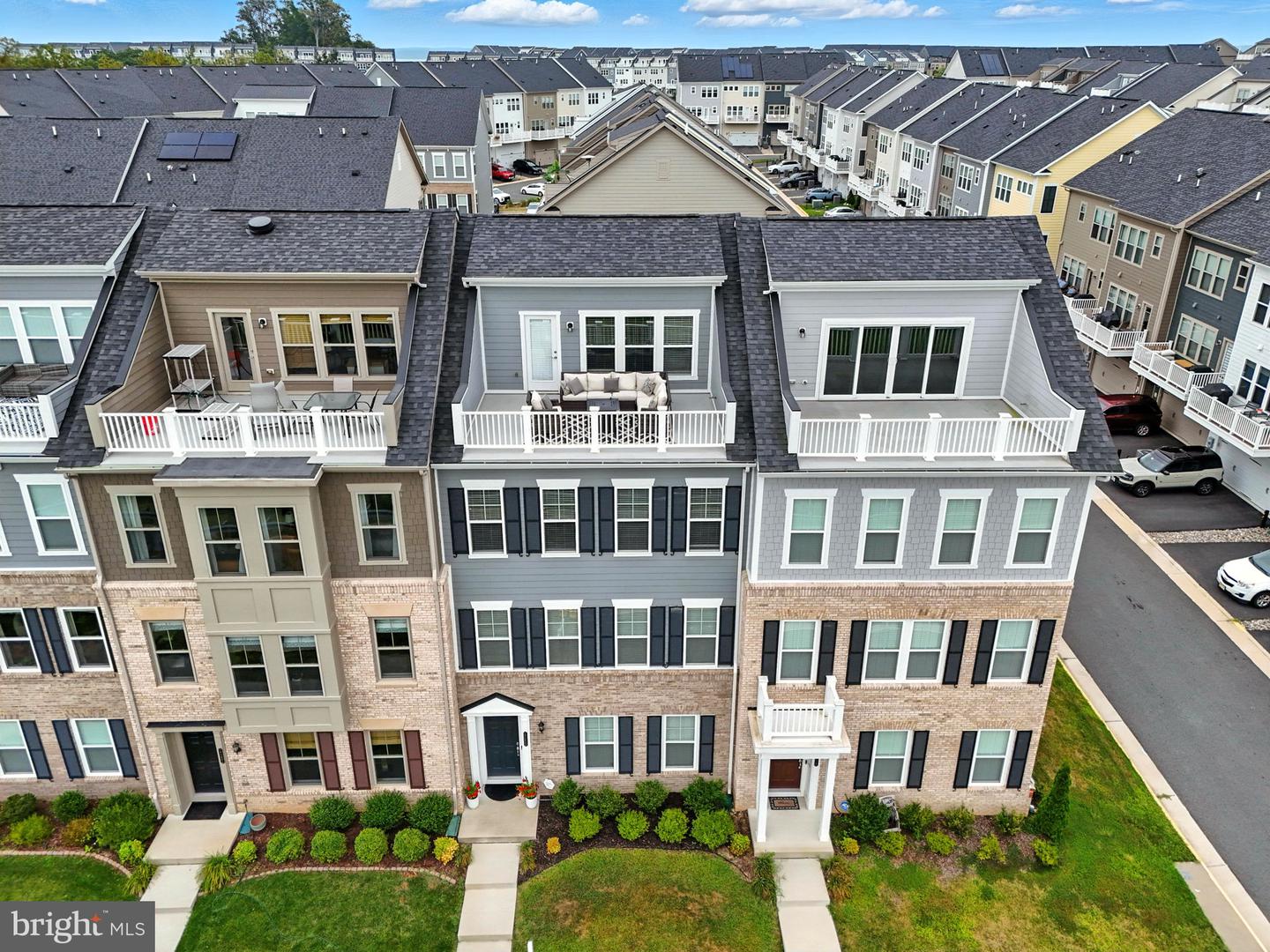 17233 BRANCHED OAK RD, DUMFRIES, Virginia 22026, 4 Bedrooms Bedrooms, ,3 BathroomsBathrooms,Residential,For sale,17233 BRANCHED OAK RD,VAPW2101640 MLS # VAPW2101640