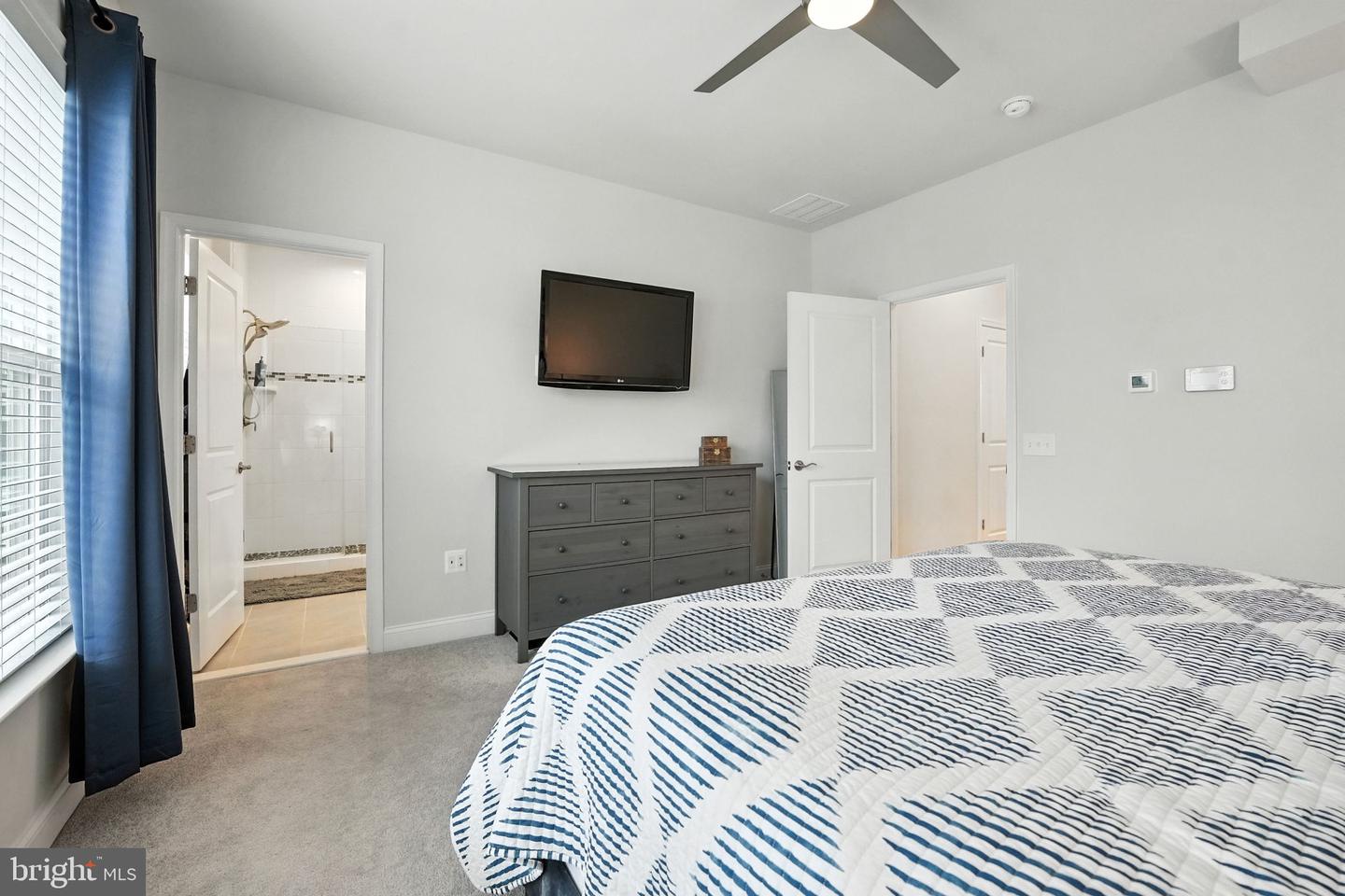 17233 BRANCHED OAK RD, DUMFRIES, Virginia 22026, 4 Bedrooms Bedrooms, ,3 BathroomsBathrooms,Residential,For sale,17233 BRANCHED OAK RD,VAPW2101640 MLS # VAPW2101640