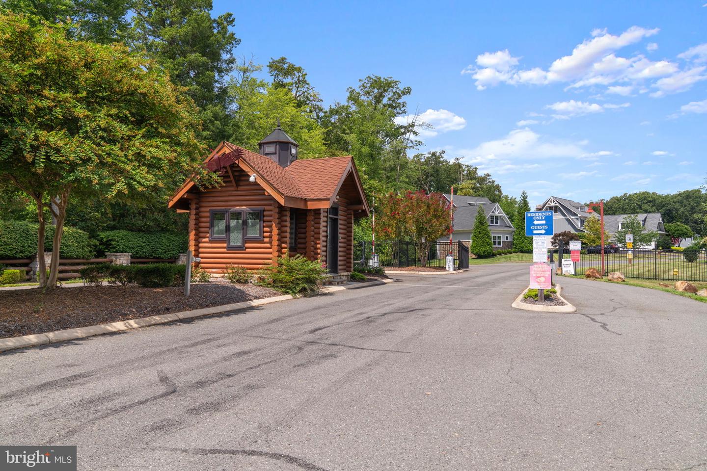 14425 WOODWILL LN, GAINESVILLE, Virginia 20155, 4 Bedrooms Bedrooms, 9 Rooms Rooms,4 BathroomsBathrooms,Residential,For sale,14425 WOODWILL LN,VAPW2101652 MLS # VAPW2101652