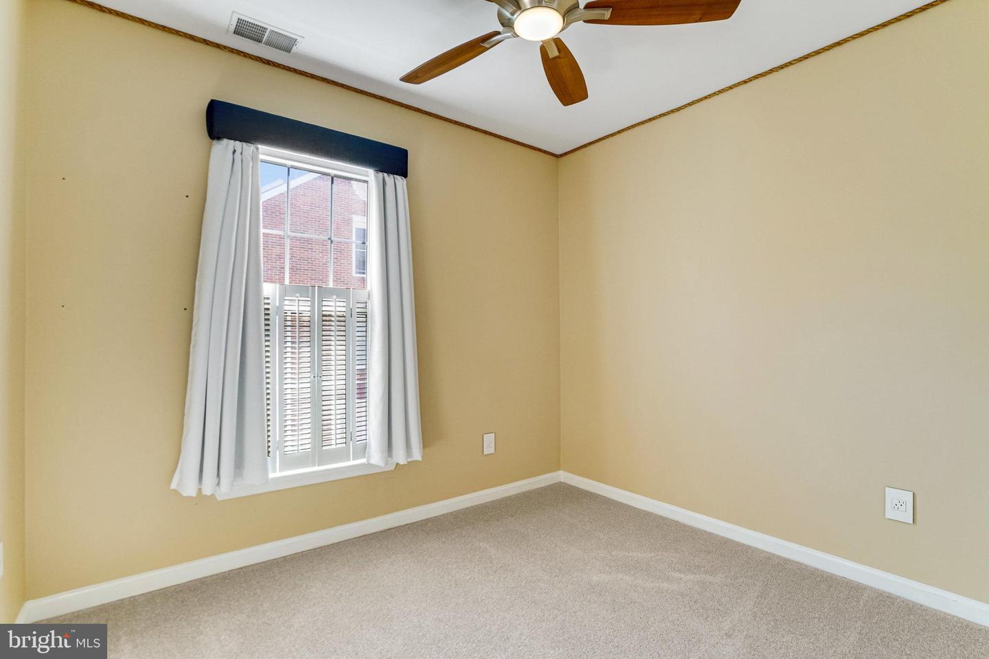 4659 LAMBERT DR, ALEXANDRIA, Virginia 22311, 3 Bedrooms Bedrooms, ,2 BathroomsBathrooms,Residential,For sale,4659 LAMBERT DR,VAAX2048692 MLS # VAAX2048692