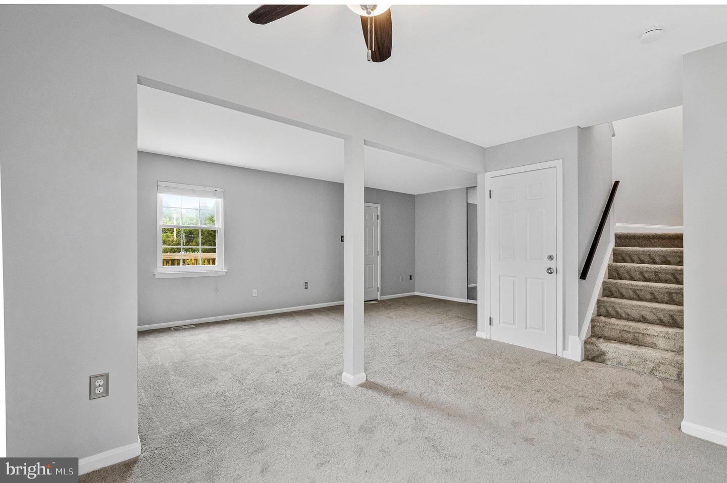 5950 HERITAGE SQUARE DR, BURKE, Virginia 22015, 3 Bedrooms Bedrooms, ,2 BathroomsBathrooms,Residential,For sale,5950 HERITAGE SQUARE DR,VAFX2261826 MLS # VAFX2261826