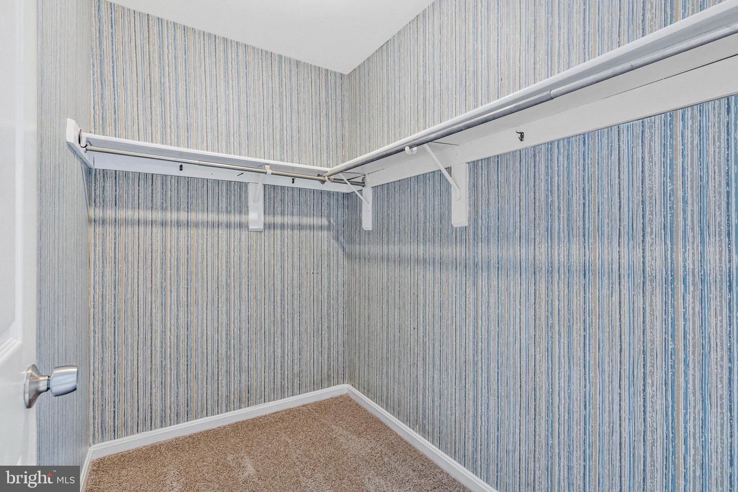 5950 HERITAGE SQUARE DR, BURKE, Virginia 22015, 3 Bedrooms Bedrooms, ,2 BathroomsBathrooms,Residential,For sale,5950 HERITAGE SQUARE DR,VAFX2261826 MLS # VAFX2261826