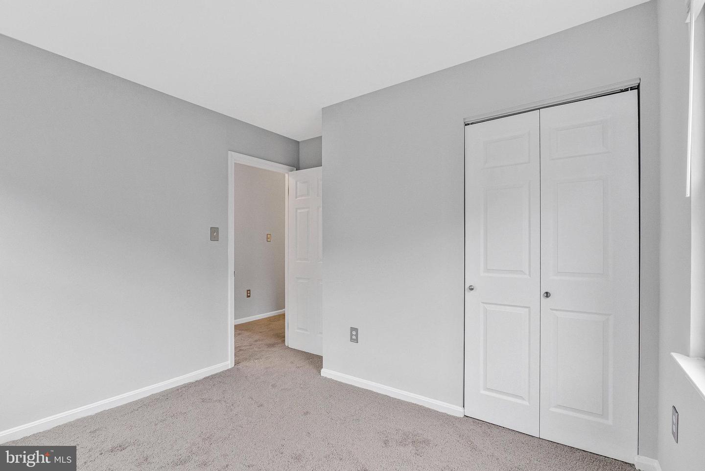 5950 HERITAGE SQUARE DR, BURKE, Virginia 22015, 3 Bedrooms Bedrooms, ,2 BathroomsBathrooms,Residential,For sale,5950 HERITAGE SQUARE DR,VAFX2261826 MLS # VAFX2261826