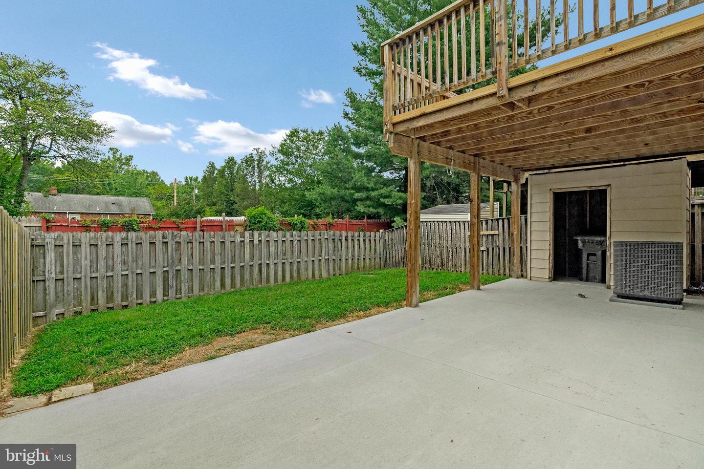 5950 HERITAGE SQUARE DR, BURKE, Virginia 22015, 3 Bedrooms Bedrooms, ,2 BathroomsBathrooms,Residential,For sale,5950 HERITAGE SQUARE DR,VAFX2261826 MLS # VAFX2261826