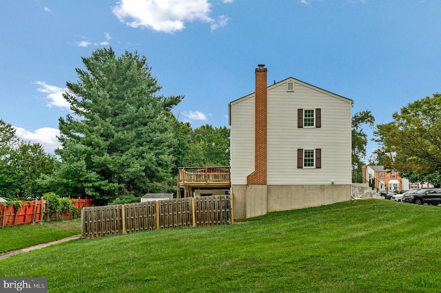 5950 HERITAGE SQUARE DR, BURKE, Virginia 22015, 3 Bedrooms Bedrooms, ,2 BathroomsBathrooms,Residential,For sale,5950 HERITAGE SQUARE DR,VAFX2261826 MLS # VAFX2261826