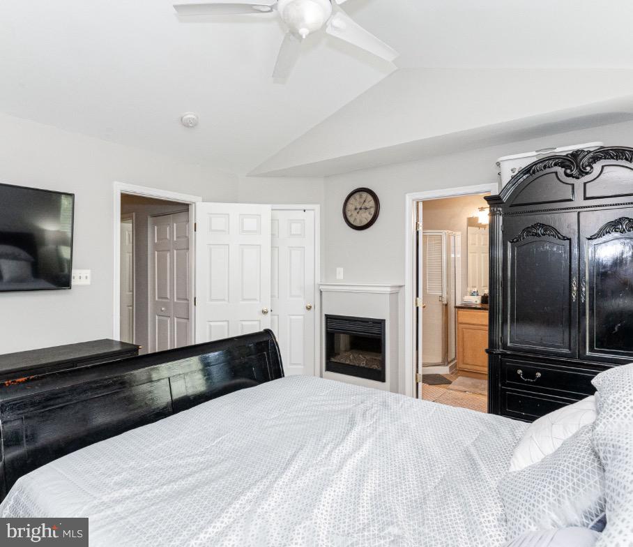 45518 LAKEMONT SQ, STERLING, Virginia 20165, 3 Bedrooms Bedrooms, 13 Rooms Rooms,3 BathroomsBathrooms,Residential,For sale,45518 LAKEMONT SQ,VALO2104782 MLS # VALO2104782