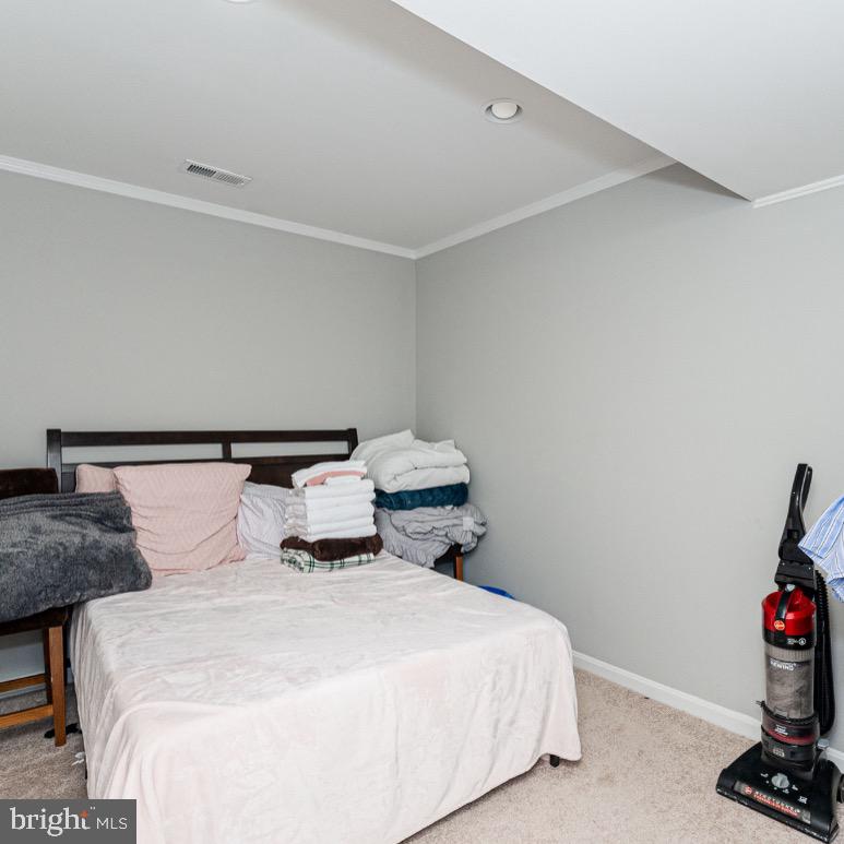 45518 LAKEMONT SQ, STERLING, Virginia 20165, 3 Bedrooms Bedrooms, 13 Rooms Rooms,3 BathroomsBathrooms,Residential,For sale,45518 LAKEMONT SQ,VALO2104782 MLS # VALO2104782