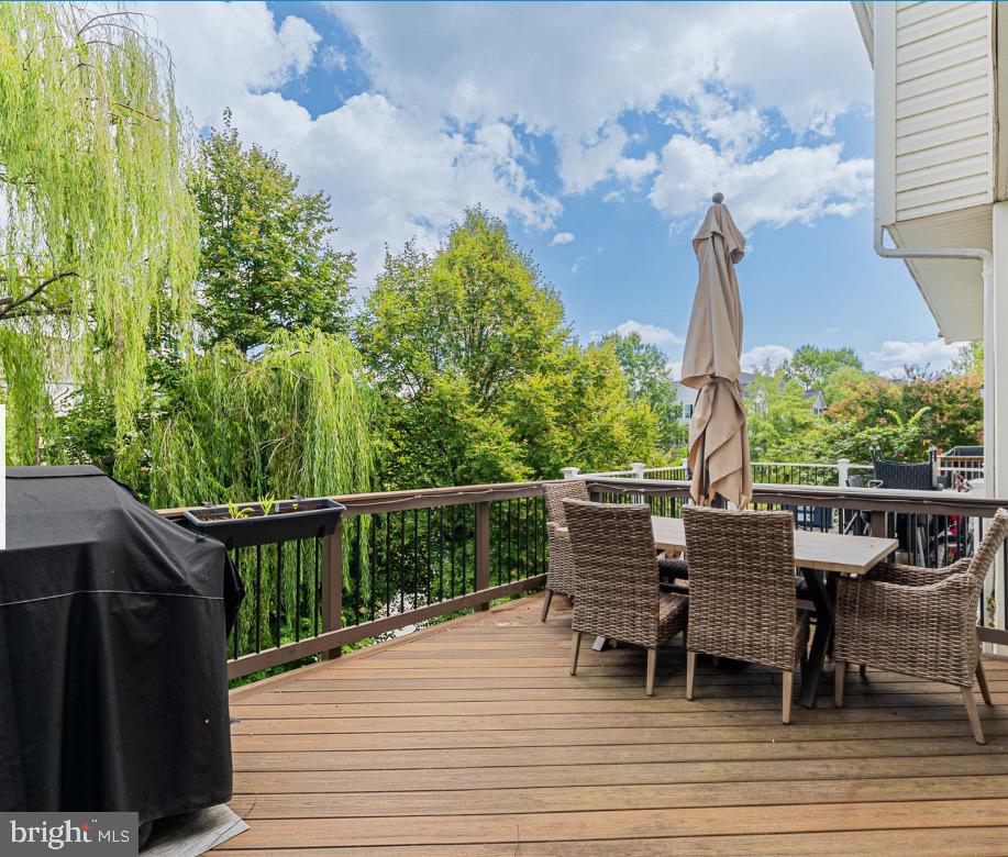 45518 LAKEMONT SQ, STERLING, Virginia 20165, 3 Bedrooms Bedrooms, 13 Rooms Rooms,3 BathroomsBathrooms,Residential,For sale,45518 LAKEMONT SQ,VALO2104782 MLS # VALO2104782