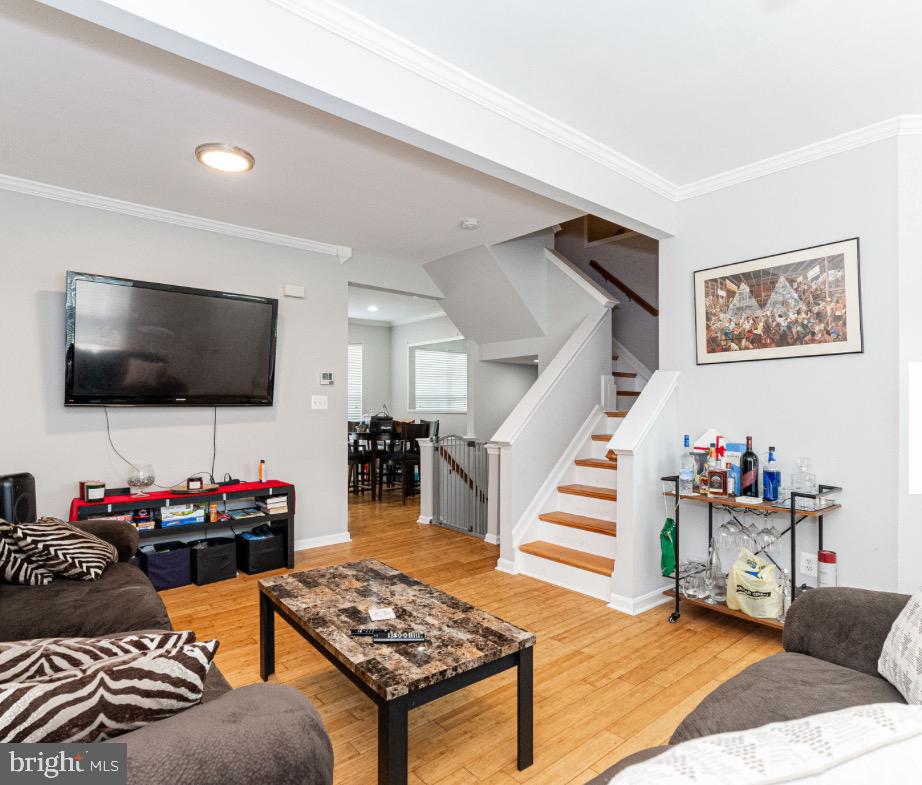 45518 LAKEMONT SQ, STERLING, Virginia 20165, 3 Bedrooms Bedrooms, 13 Rooms Rooms,3 BathroomsBathrooms,Residential,For sale,45518 LAKEMONT SQ,VALO2104782 MLS # VALO2104782